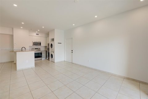 Condominio en venta en Doral, Florida, 2 dormitorios, 84.54 m2 № 2013641 - foto 11