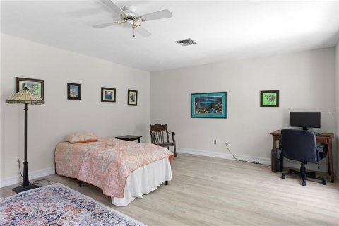 House in Dunedin, Florida 5 bedrooms, 310.11 sq.m. № 1848121 - photo 21