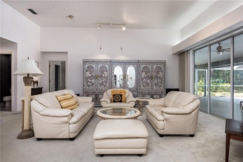 House in Gainesville, Florida 6 bedrooms, 404.22 sq.m. № 2226902 - photo 10