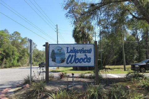 Land in Silver Springs Shores, Florida № 1829272 - photo 1