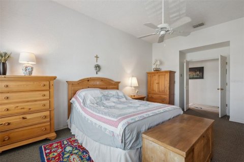 House in Saint Petersburg, Florida 3 bedrooms, 239.04 sq.m. № 1717313 - photo 27