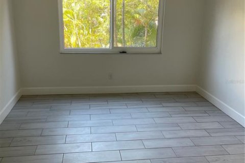 Copropriété à louer à Sarasota, Floride: 2 chambres, 92.07 m2 № 2166717 - photo 5