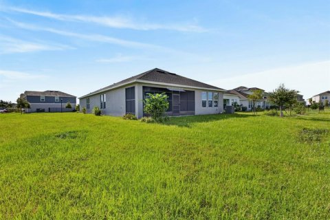 Villa ou maison à vendre à Kissimmee, Floride: 4 chambres, 223.34 m2 № 2209087 - photo 5