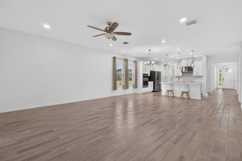 Villa ou maison à vendre à Kissimmee, Floride: 4 chambres, 223.34 m2 № 2209087 - photo 11