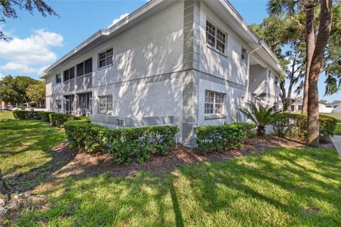 Condominio en Ocala, Florida, 2 dormitorios № 2157015