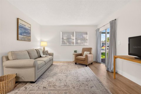 Condominio en venta en Ocala, Florida, 2 dormitorios, 77.76 m2 № 2157015 - foto 7