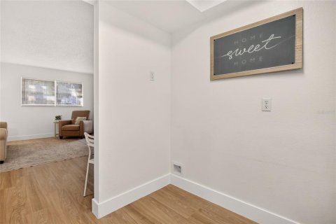 Condominio en venta en Ocala, Florida, 2 dormitorios, 77.76 m2 № 2157015 - foto 11