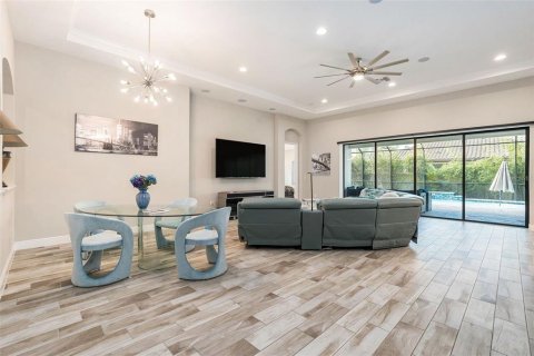House in Land O' Lakes, Florida 4 bedrooms, 236.34 sq.m. № 1815764 - photo 4