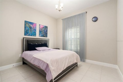 House in Land O' Lakes, Florida 4 bedrooms, 236.34 sq.m. № 1815764 - photo 27