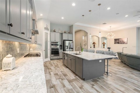 Villa ou maison à vendre à Land O' Lakes, Floride: 4 chambres, 236.34 m2 № 1815764 - photo 15