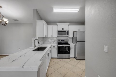 Condominio en alquiler en Port Orange, Florida, 2 dormitorios, 93.46 m2 № 2208427 - foto 13