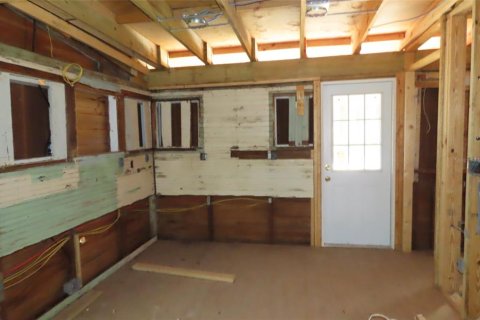 Villa ou maison à vendre à Tampa, Floride: 3 chambres, 147.9 m2 № 2411383 - photo 2