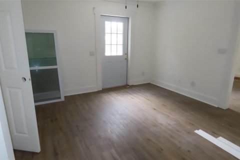 Villa ou maison à vendre à Tampa, Floride: 3 chambres, 147.9 m2 № 2411383 - photo 10