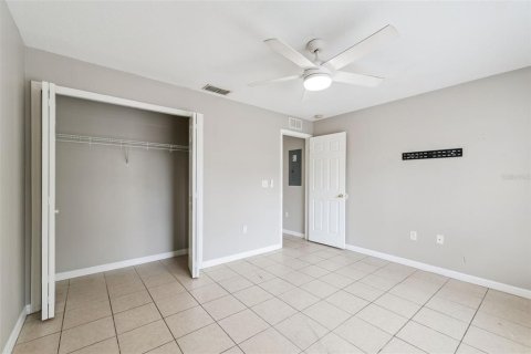 Immobilier commercial à vendre à Lake Wales, Floride: 4 chambres, 154.59 m2 № 2406646 - photo 3