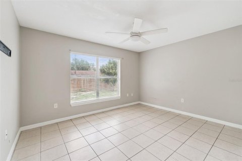 Immobilier commercial à vendre à Lake Wales, Floride: 4 chambres, 154.59 m2 № 2406646 - photo 4