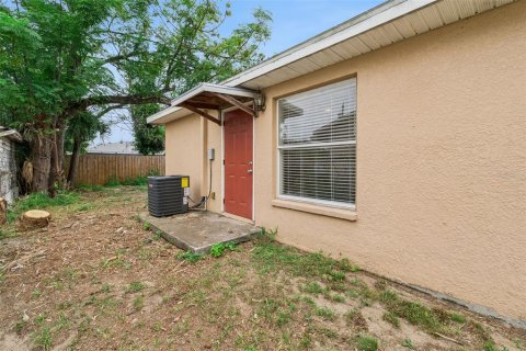 Immobilier commercial à vendre à Lake Wales, Floride: 4 chambres, 154.59 m2 № 2406646 - photo 10
