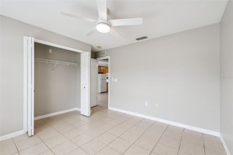 Immobilier commercial à vendre à Lake Wales, Floride: 4 chambres, 154.59 m2 № 2406646 - photo 2