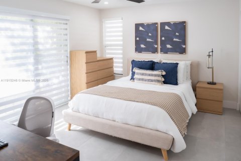 Condo in Coral Gables, Florida, 2 bedrooms  № 1973922 - photo 10