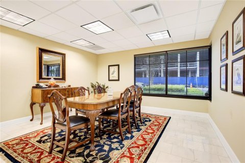 Commercial property in Orlando, Florida 711.82 sq.m. № 1519929 - photo 8