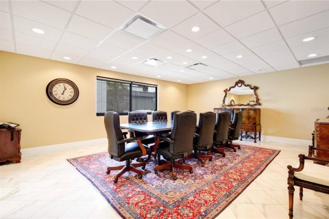 Commercial property in Orlando, Florida 711.82 sq.m. № 1519929 - photo 7