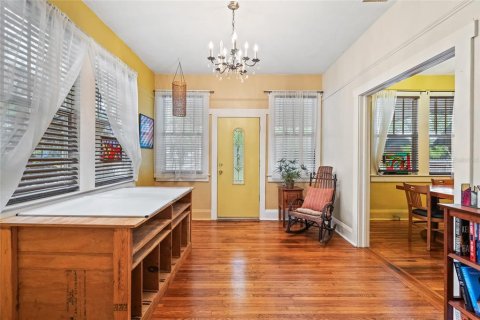 House in Tampa, Florida 3 bedrooms, 131.92 sq.m. № 1689925 - photo 19