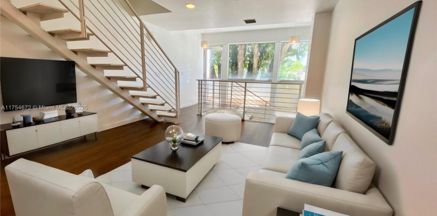 Condominio en Miami Beach, Florida, 2 dormitorios № 1868811