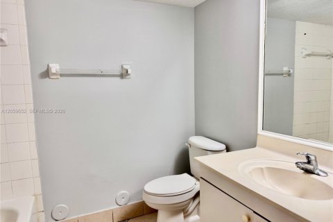 Appartement à louer à Homestead, Floride: 3 chambres, 102.1 m2 № 2181696 - photo 8