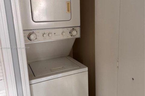 Appartement à louer à Homestead, Floride: 3 chambres, 102.1 m2 № 2181696 - photo 6