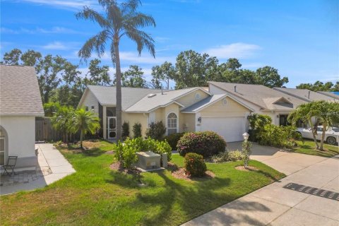 House in Sarasota, Florida 2 bedrooms, 135.08 sq.m. № 2147986