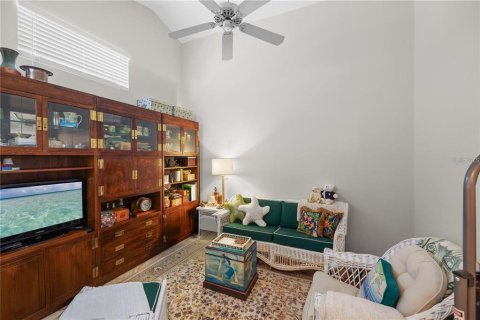 House in Sarasota, Florida 2 bedrooms, 135.08 sq.m. № 2147986 - photo 5