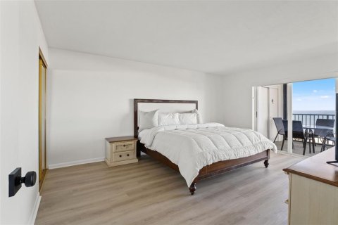 Condo in Clearwater, Florida, 2 bedrooms  № 1832051 - photo 12