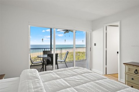 Condo in Clearwater, Florida, 2 bedrooms  № 1832051 - photo 14
