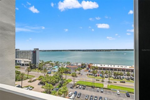 Condo in Clearwater, Florida, 2 bedrooms  № 1832051 - photo 26