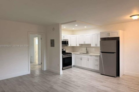 Снять в аренду кондоминиум в Хайалиа, Флорида 1 спальня, 54.16м2, № 1971091 - фото 20