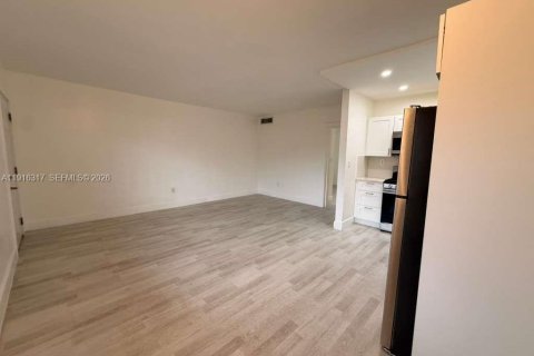 Снять в аренду кондоминиум в Хайалиа, Флорида 1 спальня, 54.16м2, № 1971091 - фото 16