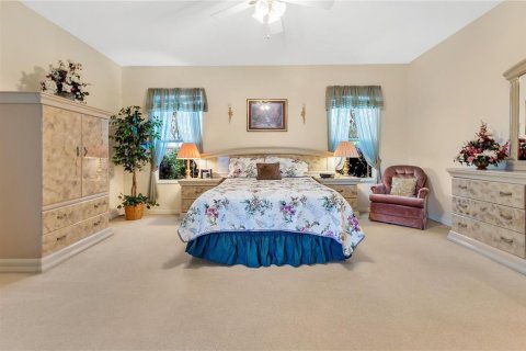 House in Orlando, Florida 4 bedrooms, 251.11 sq.m. № 1798650 - photo 23