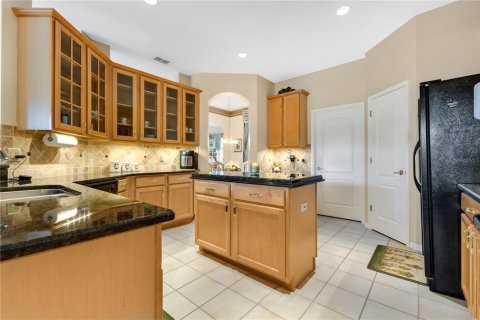 House in Orlando, Florida 4 bedrooms, 251.11 sq.m. № 1798650 - photo 15