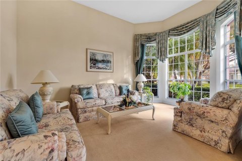 House in Orlando, Florida 4 bedrooms, 251.11 sq.m. № 1798650 - photo 5