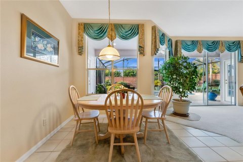 House in Orlando, Florida 4 bedrooms, 251.11 sq.m. № 1798650 - photo 13