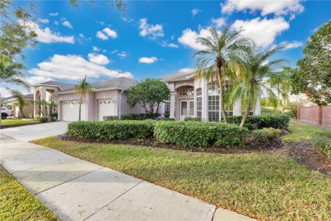 House in Orlando, Florida 4 bedrooms, 251.11 sq.m. № 1798650 - photo 2