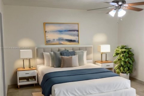 Condo in Hialeah, Florida, 2 bedrooms  № 1764114 - photo 8