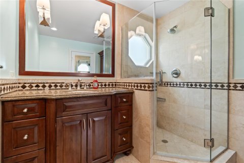 House in Pembroke Pines, Florida 3 bedrooms, 180.6 sq.m. № 2088402 - photo 22