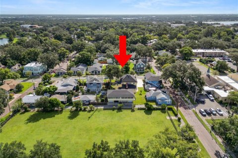 House in Lakeland, Florida 10 bedrooms, 465.9 sq.m. № 1914904 - photo 26