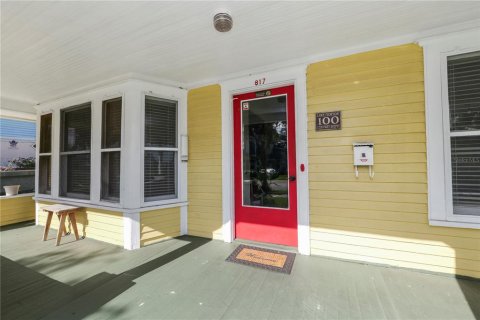 House in Lakeland, Florida 10 bedrooms, 465.9 sq.m. № 1914904 - photo 8