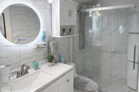 Купить кондоминиум в Майами, Флорида 3 спальни, 118.64м2, № 2029013 - фото 3