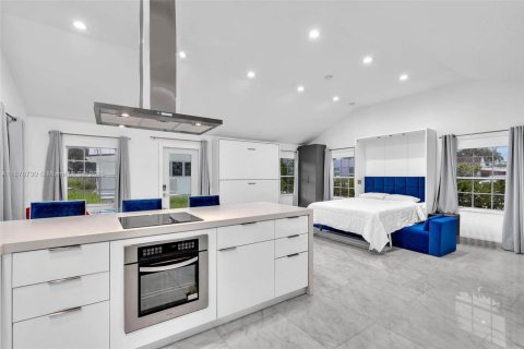 Снять в аренду виллу или дом в Делрей-Бич, Флорида 1 спальня, 270.07м2, № 1921823 - фото 17