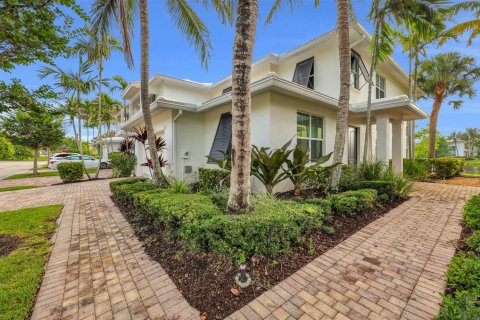 Touwnhouse à vendre à Palm Beach Gardens, Floride: 3 chambres, 229.19 m2 № 2078393 - photo 3