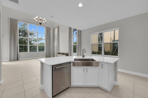 Touwnhouse à vendre à Palm Beach Gardens, Floride: 3 chambres, 229.19 m2 № 2078393 - photo 19