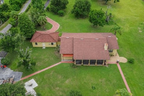 Villa ou maison à vendre à Plant City, Floride: 4 chambres, 350.71 m2 № 2215249 - photo 3