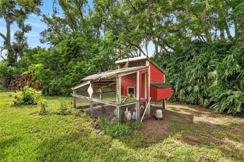 Villa ou maison à vendre à Plant City, Floride: 4 chambres, 350.71 m2 № 2215249 - photo 10